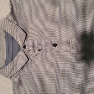 UnTuckit short sleeve golf shirt